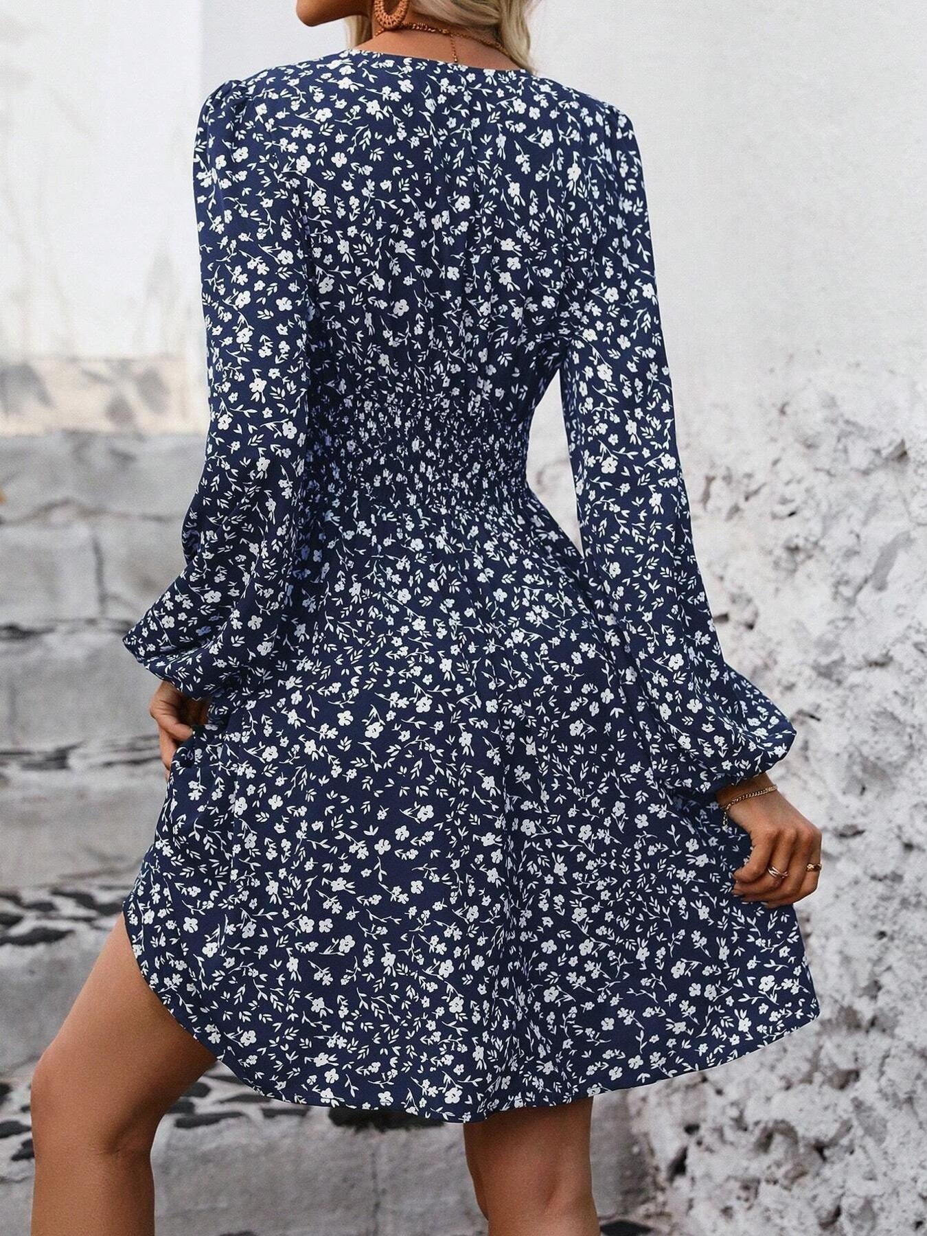 Floral Print V-Neck Long Sleeve Mini Dress