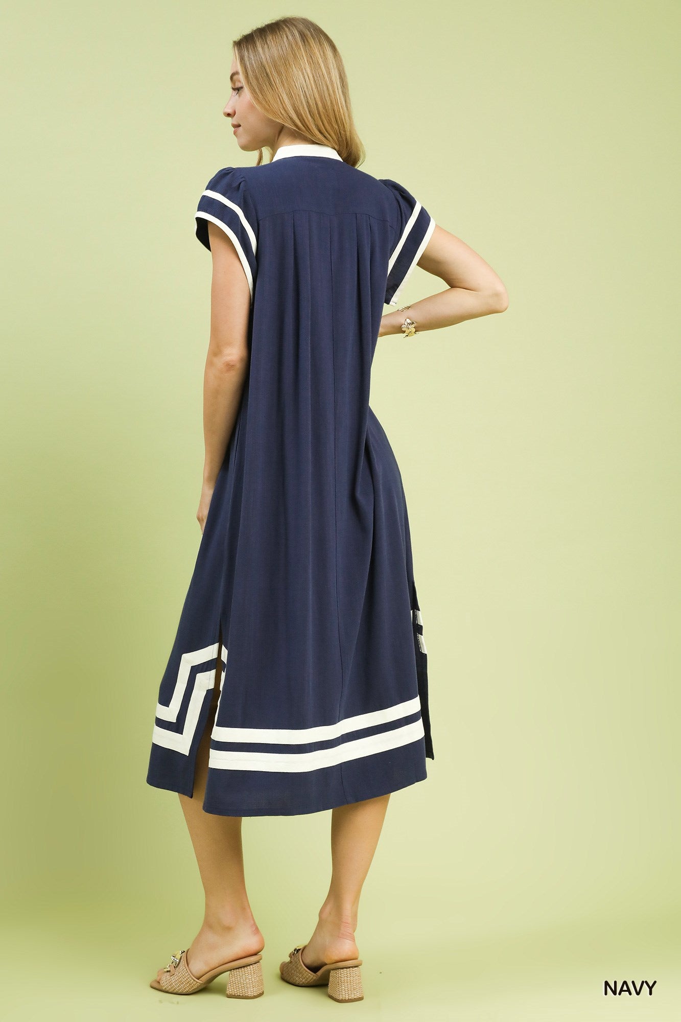 Umgee Linen Cotton Contrast Neckline Midi Dress