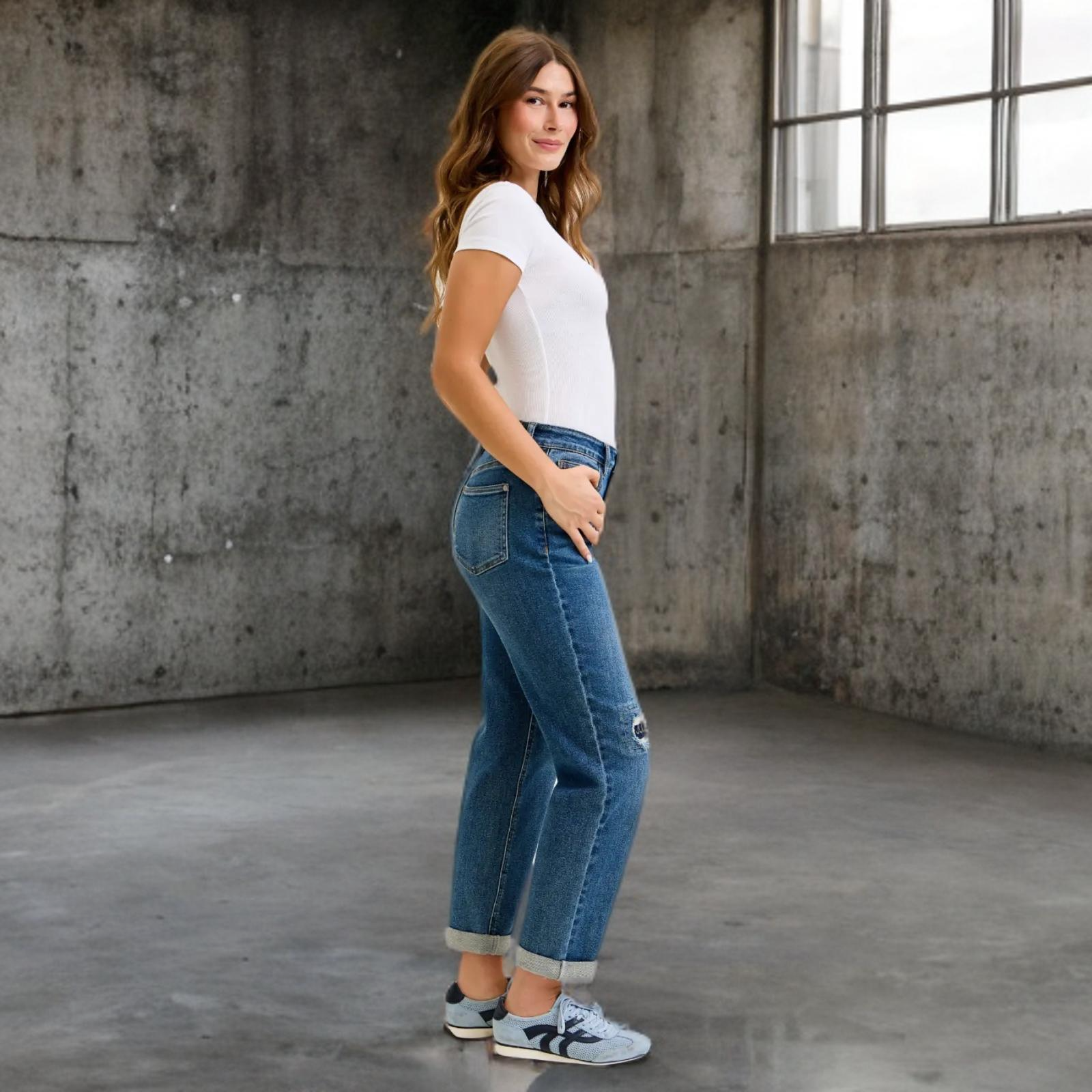 Judy Blue Mid Rise Embroidered Repair Patch Vintage Boyfriend Denim Jeans 881071