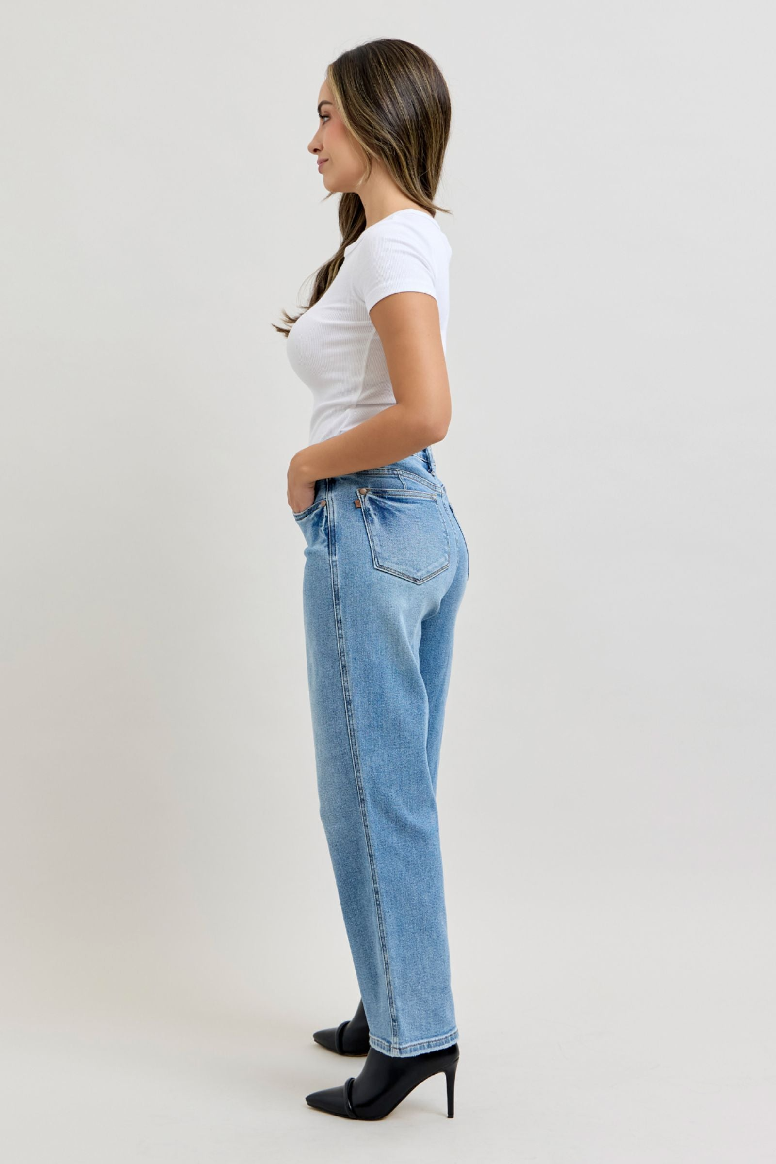 Judy Blue Mid Rise Tummy Control Vintage Wash Straight Denim Jeans 88943 - Petite