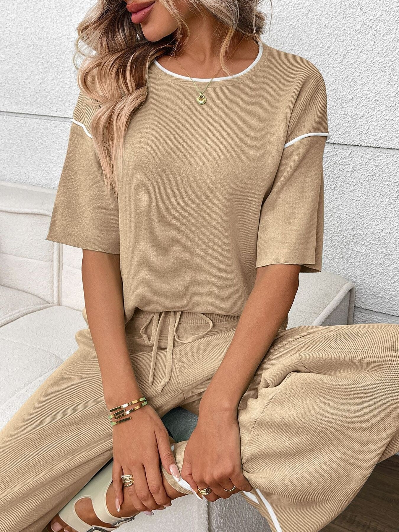 Round Neck Half Sleeve Top and Pants Set