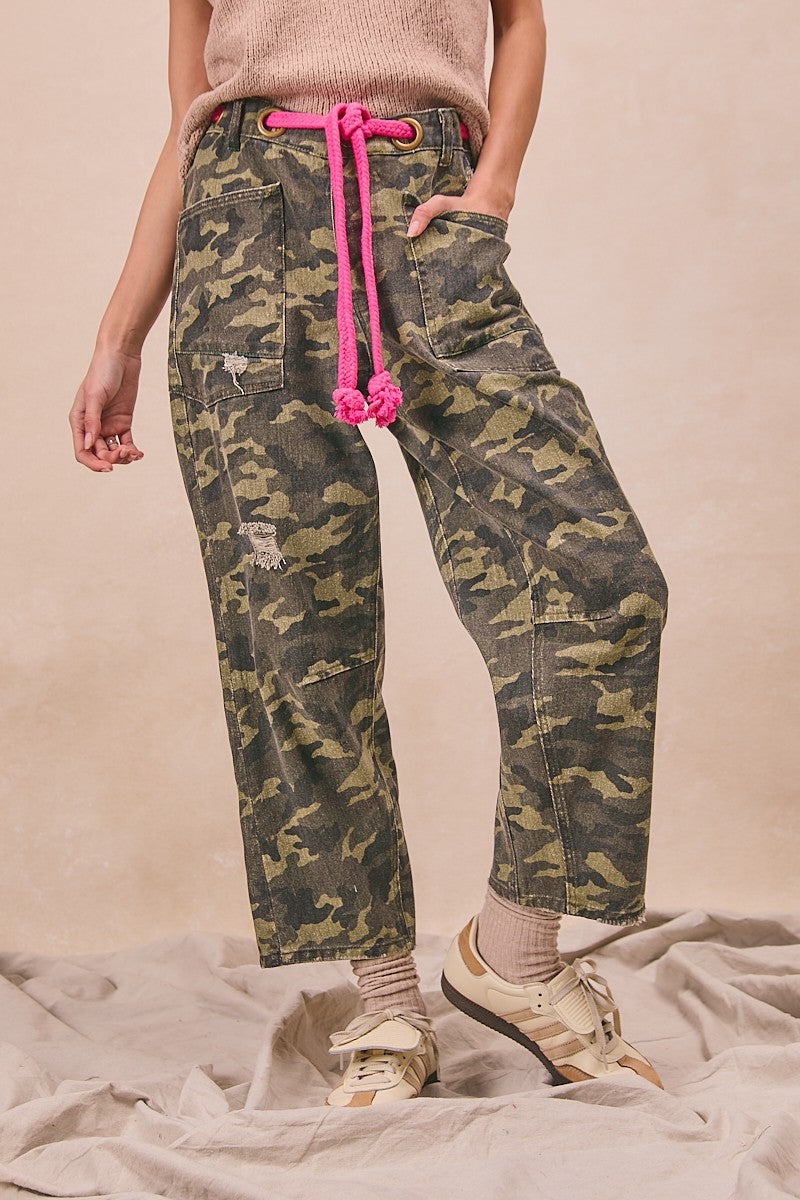 BiBi Braided Waist Belt Patch Pockets Camouflage Print Pants